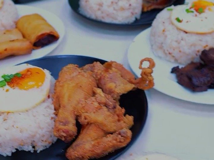 Silog breakfast with fried chicken, rice and egg